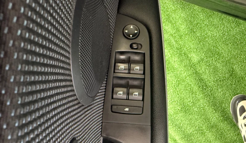 
								BMW 318 d DPF Edition Sport full									