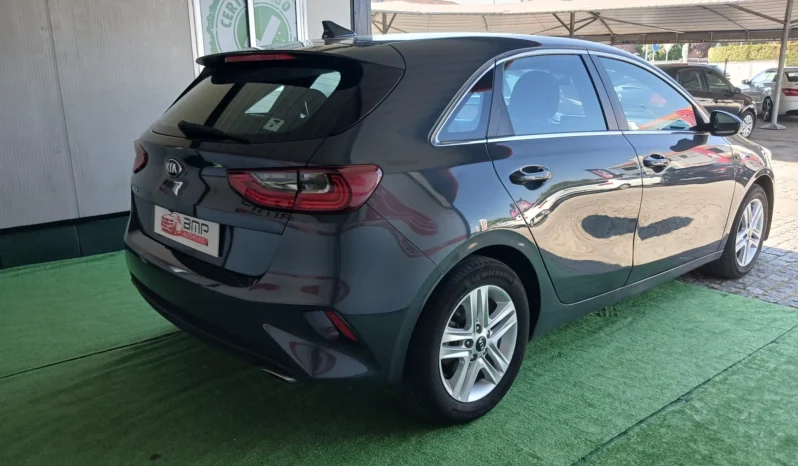 
								Kia Ceed 1.0 T-GDI 120 OPF Nightline Edition full									