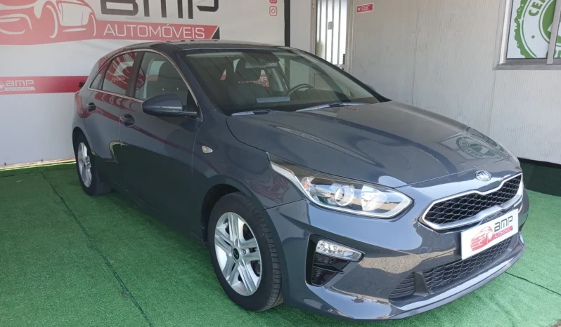 
								Kia Ceed 1.0 T-GDI 120 OPF Nightline Edition full									