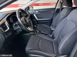 
										Kia Ceed 1.0 T-GDI 120 OPF Nightline Edition full									
