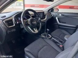 
										Kia Ceed 1.0 T-GDI 120 OPF Nightline Edition full									