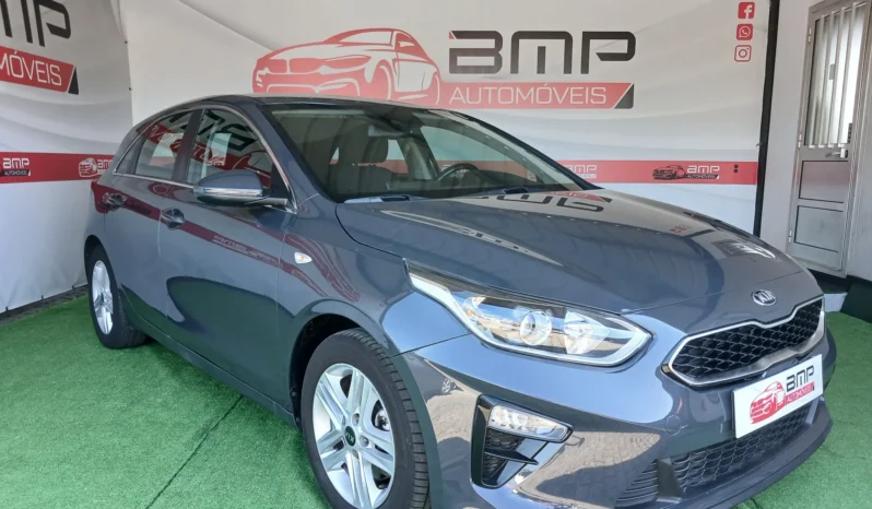 
								Kia Ceed 1.0 T-GDI 120 OPF Nightline Edition full									