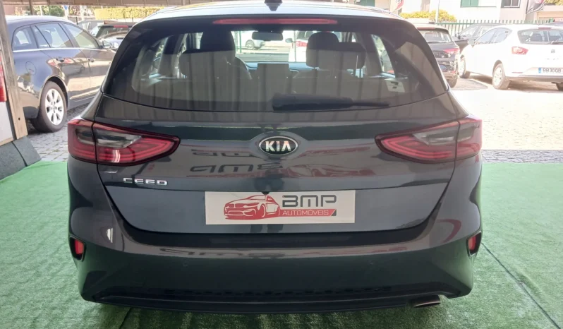 
								Kia Ceed 1.0 T-GDI 120 OPF Nightline Edition full									