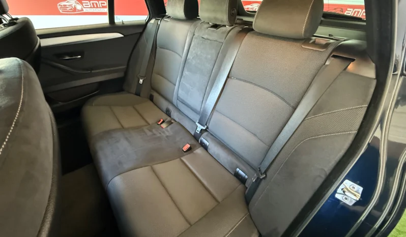 
								BMW 525 d Pack M Auto full									