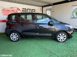
										Citroën C3 Picasso 1.6 HDi Airdream full									
