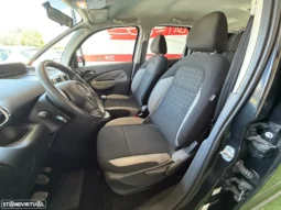 
										Citroën C3 Picasso 1.6 HDi Airdream full									