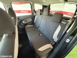 
										Citroën C3 Picasso 1.6 HDi Airdream full									