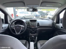 
										Ford EcoSport 1.5 TDCi Titanium full									