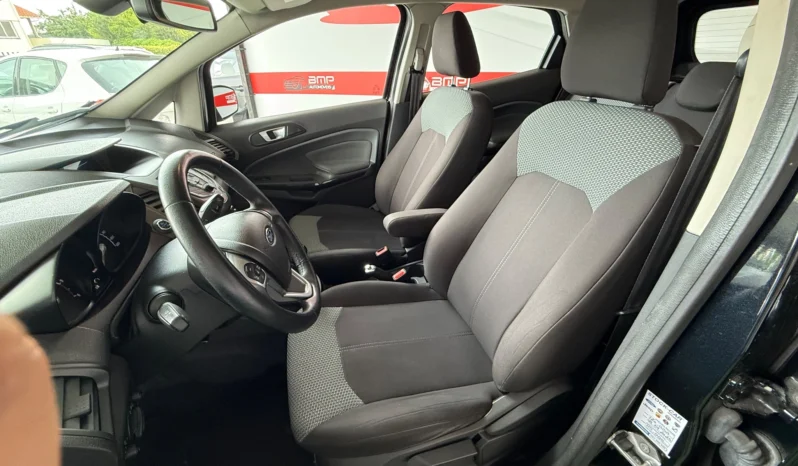 
								Ford EcoSport 1.5 TDCi Titanium full									