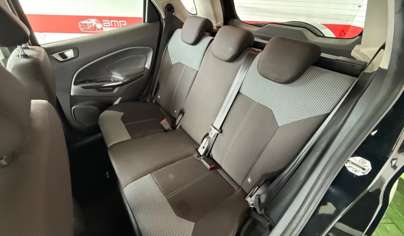 
								Ford EcoSport 1.5 TDCi Titanium full									