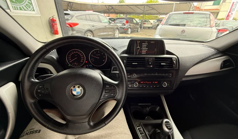 
								BMW 116 d EfficientDynamics Edition Urban Line full									