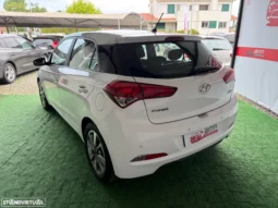
										Hyundai i20 1.2 Blue LED full									