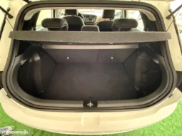 
										Hyundai i20 1.2 Blue LED full									