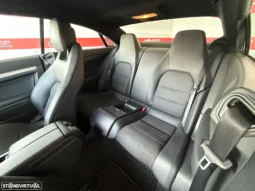
										Mercedes-Benz E 250 CDI Avantgarde BlueEfficiency full									