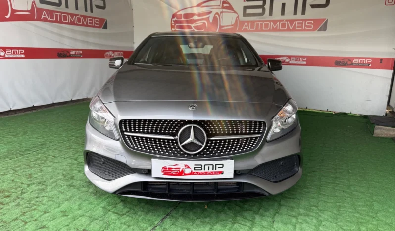 
								Mercedes-Benz A 180 d Fleet Pack Urban full									