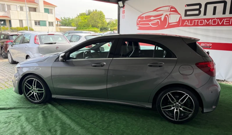 
								Mercedes-Benz A 180 d Fleet Pack Urban full									