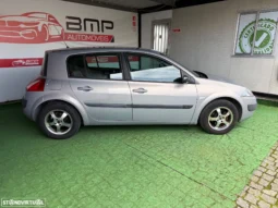 
										Renault Mégane 1.4 Luxe Dynamique full									