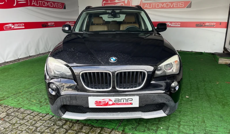 
								BMW X1 20 d sDrive full									