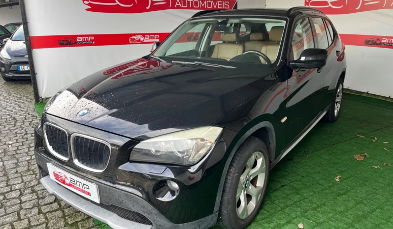 
								BMW X1 20 d sDrive full									