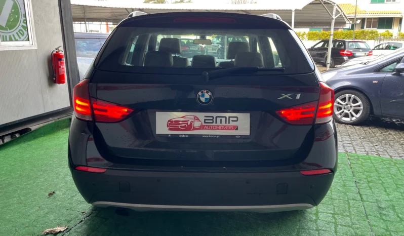 
								BMW X1 20 d sDrive full									