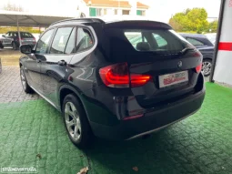 
										BMW X1 20 d sDrive full									