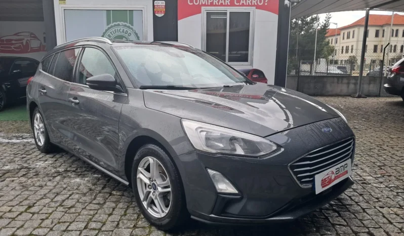 
								Ford Focus SW 1.5 TDCi EcoBlue Vignale full									
