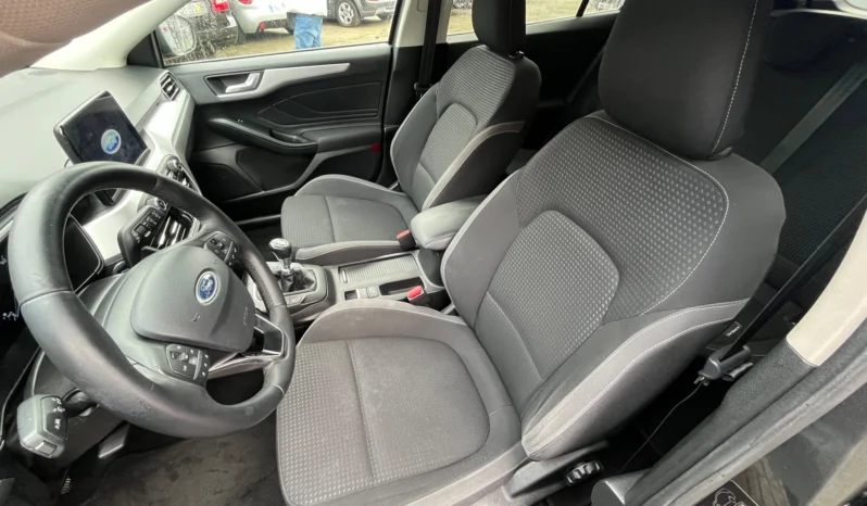 
								Ford Focus SW 1.5 TDCi EcoBlue Vignale full									