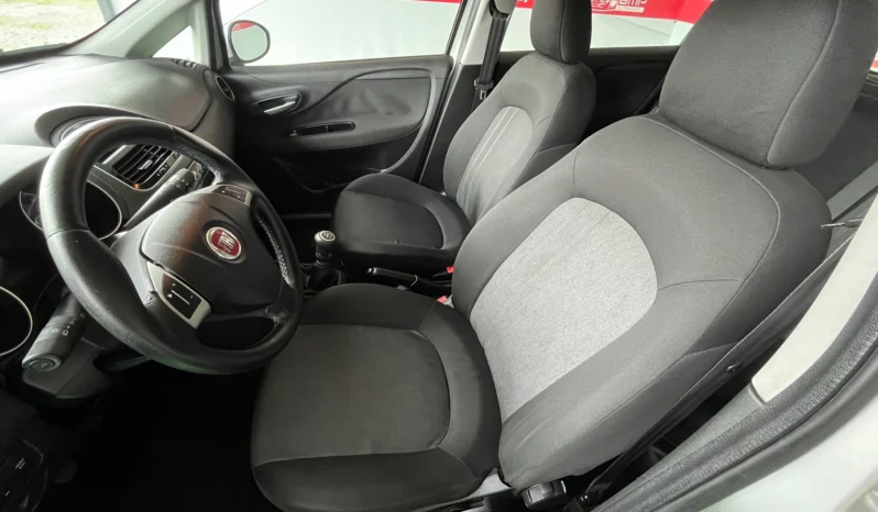 
								Fiat Punto 1.2 Easy S&S full									