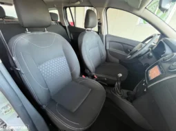 
										Dacia Logan MCV 0.9 TCe Comfort full									