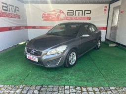 
										Volvo C30 1.6 D Drive 99g Summum Start/Stop full									