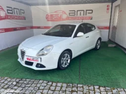 
										Alfa Romeo Giulietta 1.6 JTDM Distinctive full									