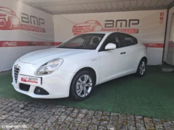 
										Alfa Romeo Giulietta 1.6 JTDM Distinctive full									