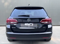 
										Opel Astra Sports Tourer full									