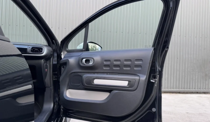 
								Citroën C3 full									
