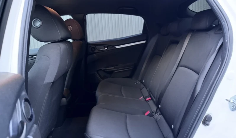 
								Honda Civic 1.6 i-DTEC Automatic S full									