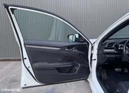 
										Honda Civic 1.6 i-DTEC Automatic S full									