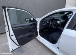 
										Honda Civic 1.6 i-DTEC Automatic S full									