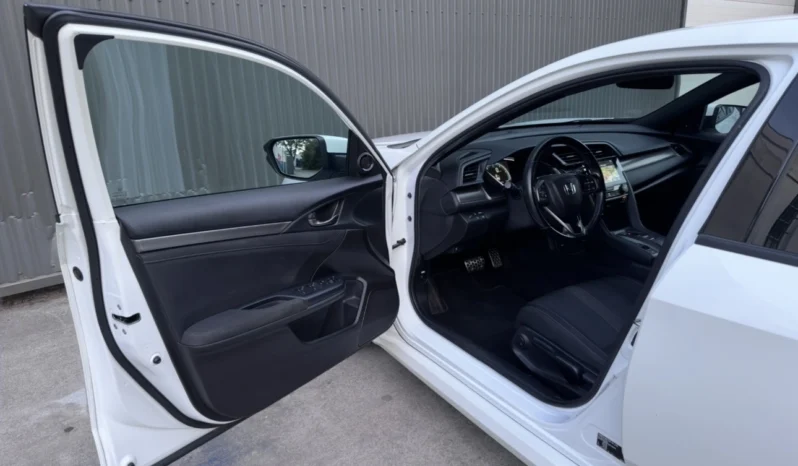 
								Honda Civic 1.6 i-DTEC Automatic S full									