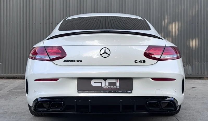 
								Mercedes-Benz C 43 AMG 4Matic 9G-TRONIC Night Edition full									