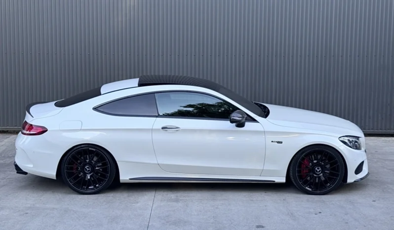 
								Mercedes-Benz C 43 AMG 4Matic 9G-TRONIC Night Edition full									
