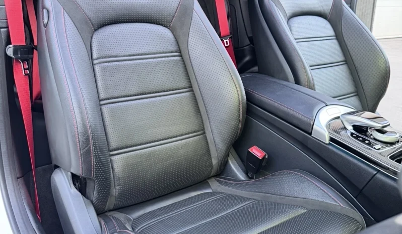
								Mercedes-Benz C 43 AMG 4Matic 9G-TRONIC Night Edition full									