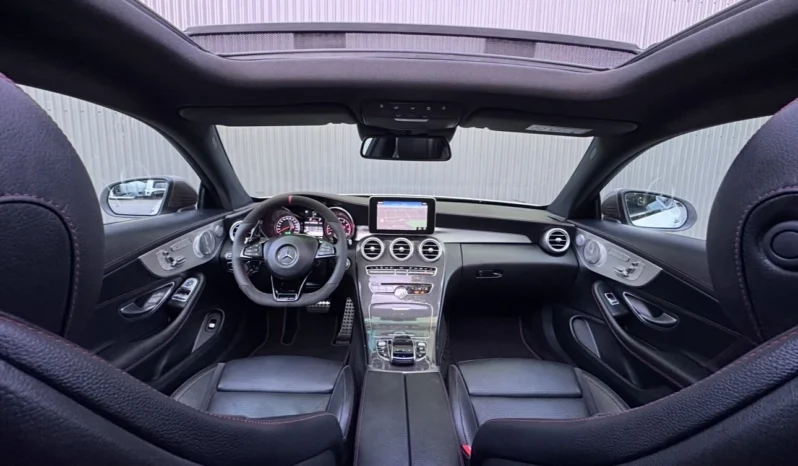 
								Mercedes-Benz C 43 AMG 4Matic 9G-TRONIC Night Edition full									