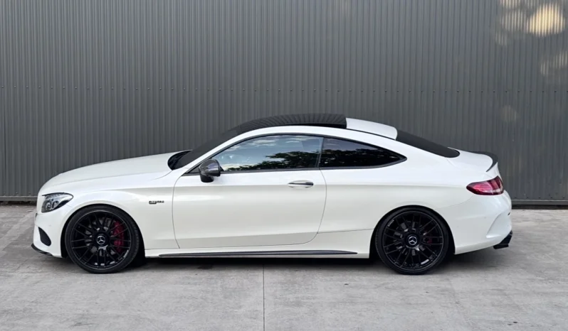 
								Mercedes-Benz C 43 AMG 4Matic 9G-TRONIC Night Edition full									