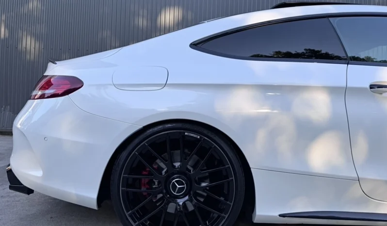 
								Mercedes-Benz C 43 AMG 4Matic 9G-TRONIC Night Edition full									