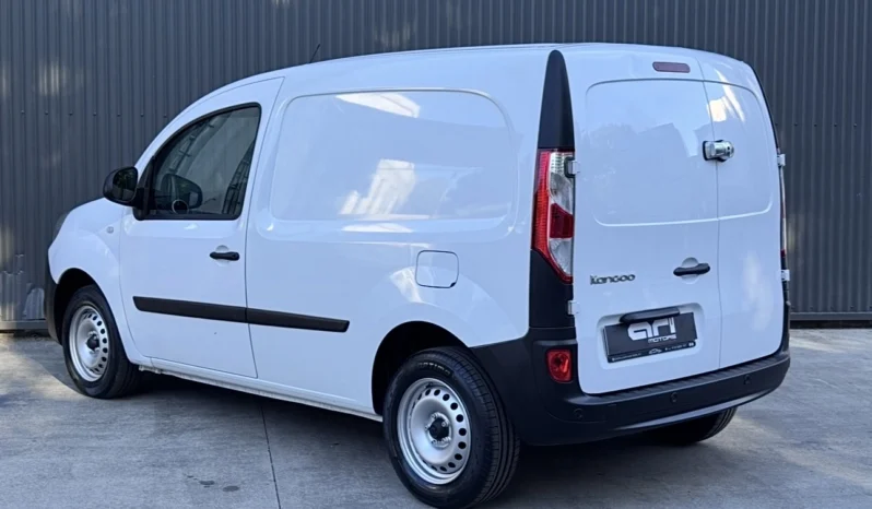 
								Renault Kangoo full									