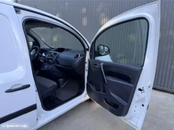 
										Renault Kangoo full									