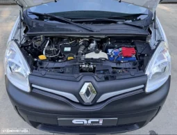 
										Renault Kangoo full									