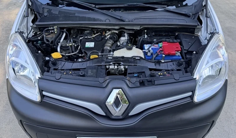 
								Renault Kangoo full									