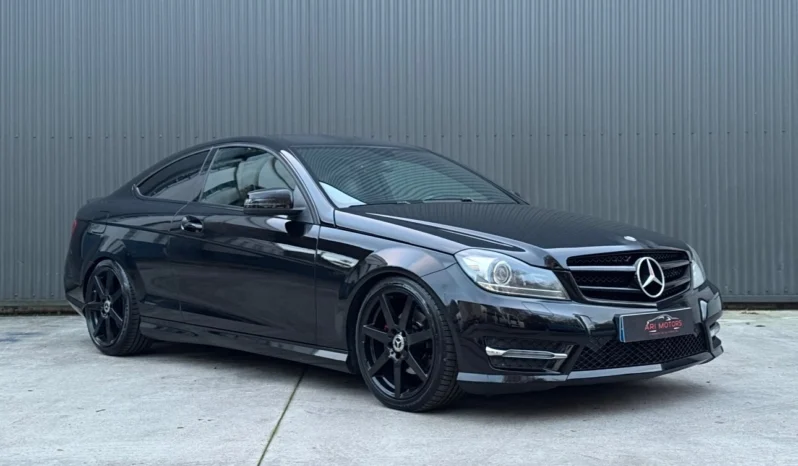 
								Mercedes-Benz C 220 CDI 7G-TRONIC Edition full									