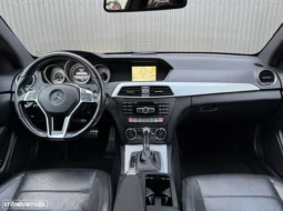 
										Mercedes-Benz C 220 CDI 7G-TRONIC Edition full									